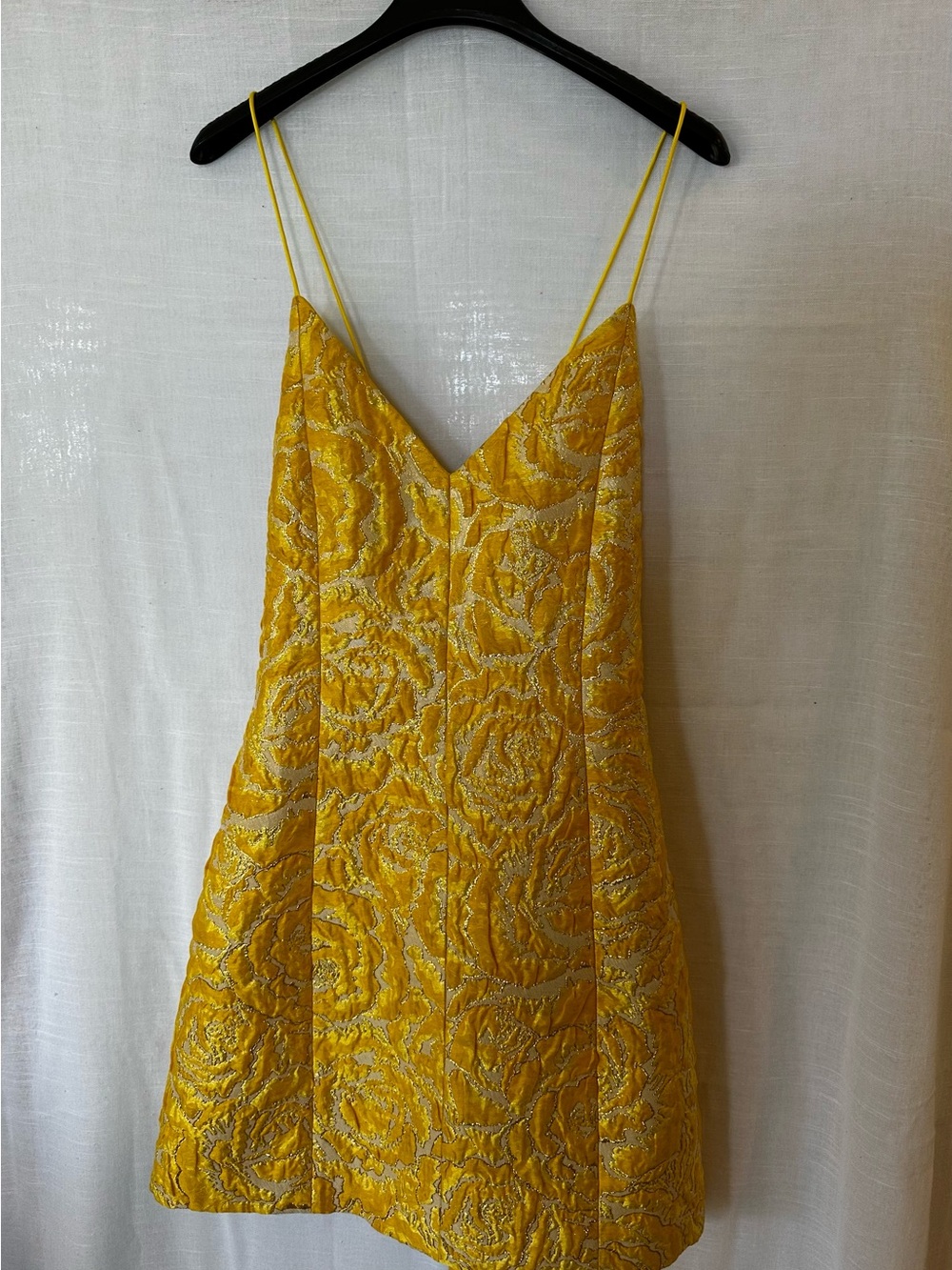 NWT: Alice + Olivia Tayla mini dress - Picture 5 of 11